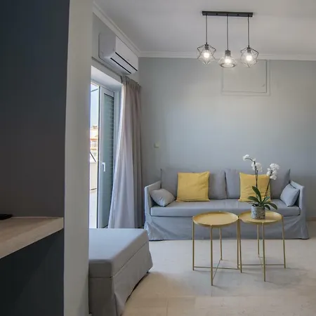 Апартаменти N&a Chania *