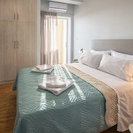 N&a Chania * Ханья